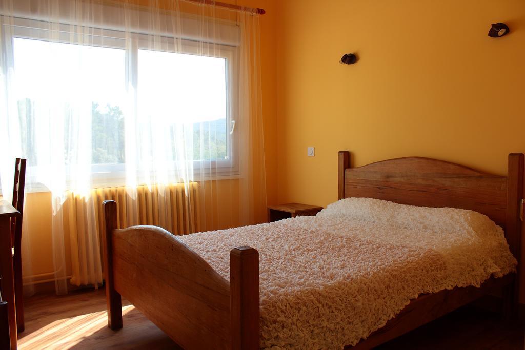 Hotel Le Couloubrier ลูมีย์ ห้อง รูปภาพ