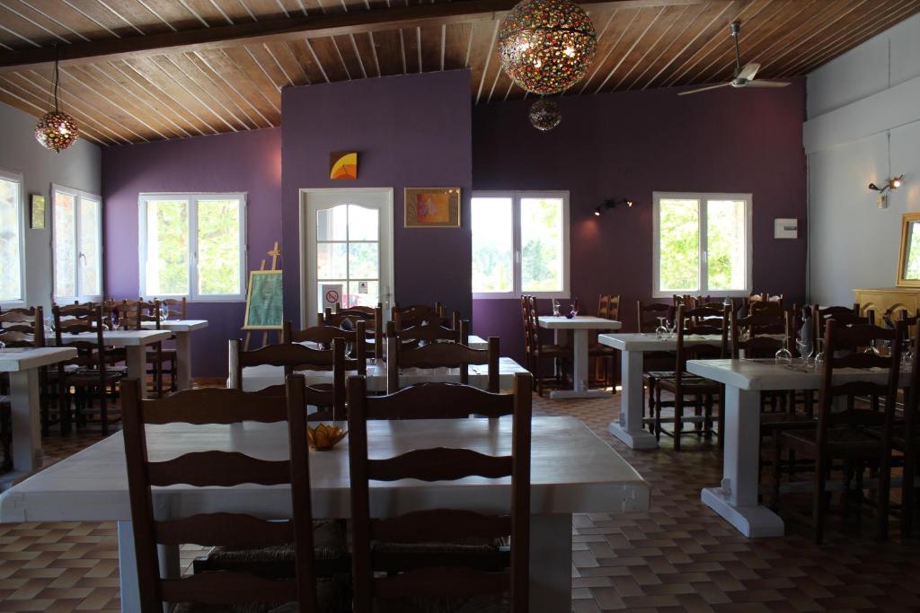 Hotel Le Couloubrier ลูมีย์ ภายนอก รูปภาพ